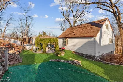 2 Roger Ave, Wanaque, NJ 07420 - Photo 4