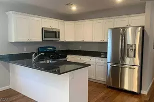 201 Schuyler Ave, Newark, NJ 07112 - Photo 6