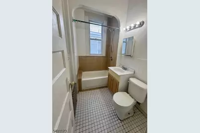 110 Lincoln Ave, Newark, NJ 07104 - Photo 10