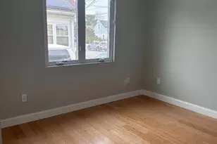 86 Orange Ave, Elmwood Park, NJ 07407 - Photo 6