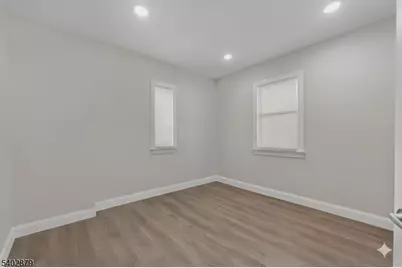 81 Wolcott Ter, Newark, NJ 07112 - Photo 14