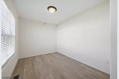 228 Windmill Ct, Lopatcong Township, NJ 08865 - Photo 28