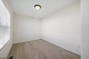 228 Windmill Ct, Lopatcong Township, NJ 08865 - Photo 28