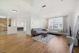 228 Windmill Ct, Lopatcong Township, NJ 08865 - Photo 10