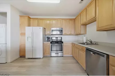 228 Windmill Ct, Lopatcong Township, NJ 08865 - Photo 20