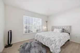 228 Windmill Ct, Lopatcong Township, NJ 08865 - Photo 32