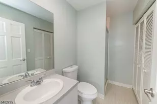 240 Main St, Little Falls Township, NJ 07424 - Photo 18