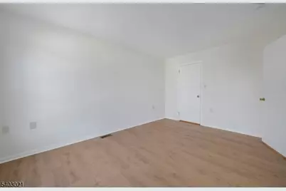 43 Rushmore Ln, Allamuchy Township, NJ 07840 - Photo 12