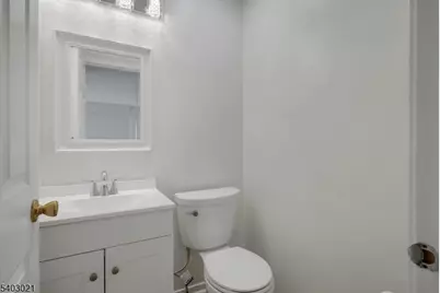 43 Rushmore Ln, Allamuchy Township, NJ 07840 - Photo 8