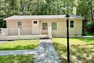 17 Eastbrook Ln, Hampton Township, NJ 07860 - Photo 2