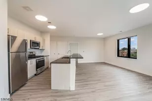 72 S Essex Ave, Orange, NJ 07050 - Photo 6