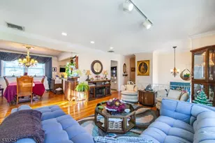 34 Carlos Dr, Fairfield, NJ 07004 - Photo 4