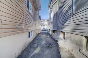 76 Amherst St, East Orange, NJ 07018 - Photo 4