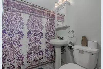 916 Stuyvesant Ave, Irvington Twp., NJ 07111 - Photo 2