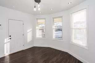 11 Ellington St, East Orange, NJ 07017 - Photo 6