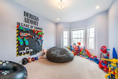 32 Oak Ridge Road, Washington Township, NJ 07882 - Photo 4