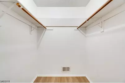 31 Lindsey Ct, Franklin Township, NJ 08823 - Photo 12