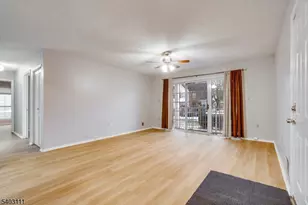 31 Lindsey Ct, Franklin Township, NJ 08823 - Photo 1