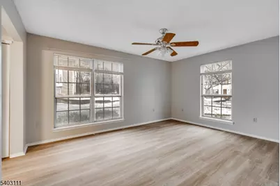 31 Lindsey Ct, Franklin Township, NJ 08823 - Photo 8