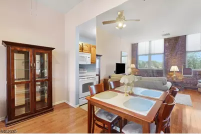 240 Main St #305, Little Falls Township, NJ 07424 - Photo 4