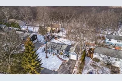 21 Mondamin Rd, Vernon, NJ 07422 - Photo 34