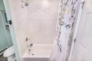 21 Mondamin Rd, Vernon, NJ 07422 - Photo 20