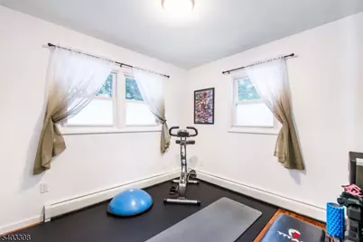 21 Mondamin Rd, Vernon, NJ 07422 - Photo 24