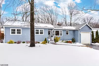 21 Mondamin Rd, Vernon, NJ 07422 - Photo 4