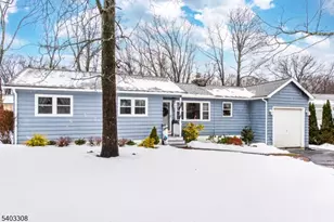 21 Mondamin Rd, Vernon, NJ 07422 - Photo 4