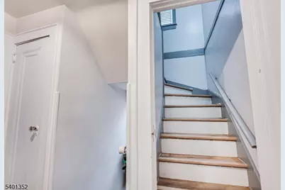 85 Hillcrest Ter, East Orange, NJ 07018 - Photo 28