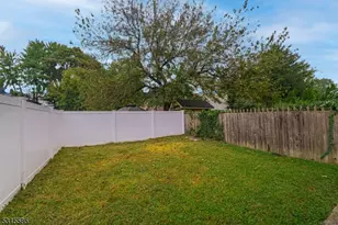 403 Seminary Ave, Rahway, NJ 07065 - Photo 28