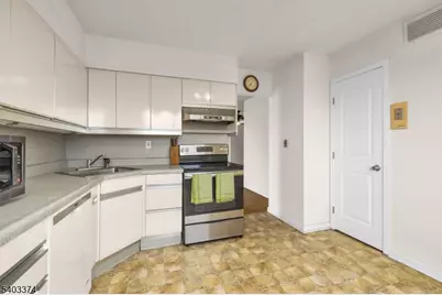 160 Overlook Ave #7A, Hackensack, NJ 07601 - Photo 26