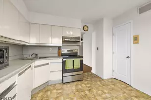 160 Overlook Ave, Hackensack, NJ 07601 - Photo 26