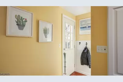 149 Severin Ct, Cranford Township, NJ 07016 - Photo 14