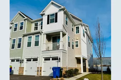 52 Depot Way, Dunellen, NJ 08812 - Photo 2