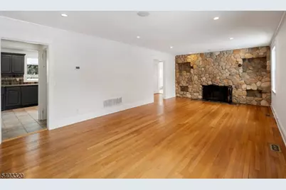 170 New Providence Rd, Mountainside, NJ 07092 - Photo 6