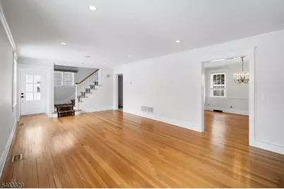 170 New Providence Rd, Mountainside, NJ 07092 - Photo 10