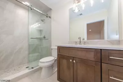 20 West Dr, Fairfield, NJ 07004 - Photo 42