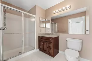 805 Breckenridge Dr, Branchburg Township, NJ 08876 - Photo 18