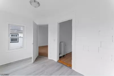 18 Lowden St 2nd Floor, Elizabeth, NJ 07208 - Photo 8