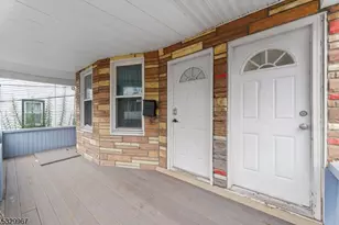 18 Lowden St 2nd Floor, Elizabeth, NJ 07208 - Photo 4