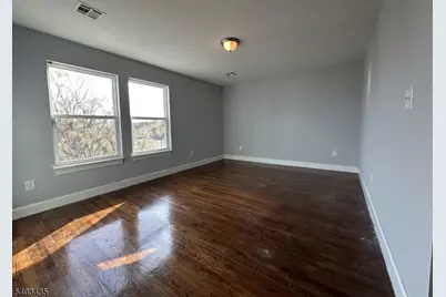 15 N 6th St, Newark, NJ 07107 - Photo 6