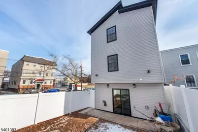 227 21st St, Irvington, NJ 07111 - Photo 38
