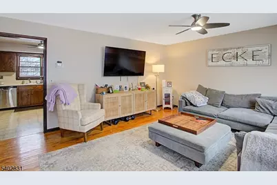 3 Birch St, Mendham, NJ 07945 - Photo 4