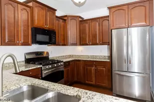 7113 Polk Dr, Rockaway Township, NJ 07885 - Photo 4