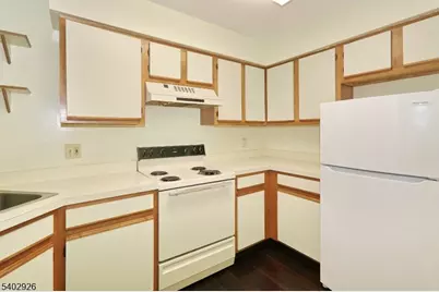 153 Cortland Lane Ondo, Bedminster Township, NJ 07921 - Photo 18