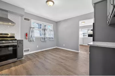 17 Union Ave #2, Maplewood, NJ 07040 - Photo 10