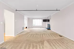 13 Mountain Ridge Dr, Cedar Grove Twp., NJ 07009 - Photo 10