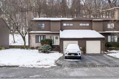 13 Mountain Ridge Dr, Cedar Grove Twp., NJ 07009 - Photo 2