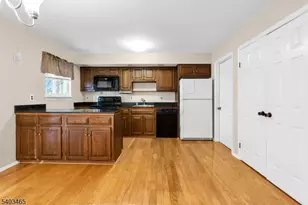 13 Mountain Ridge Dr, Cedar Grove Twp., NJ 07009 - Photo 14